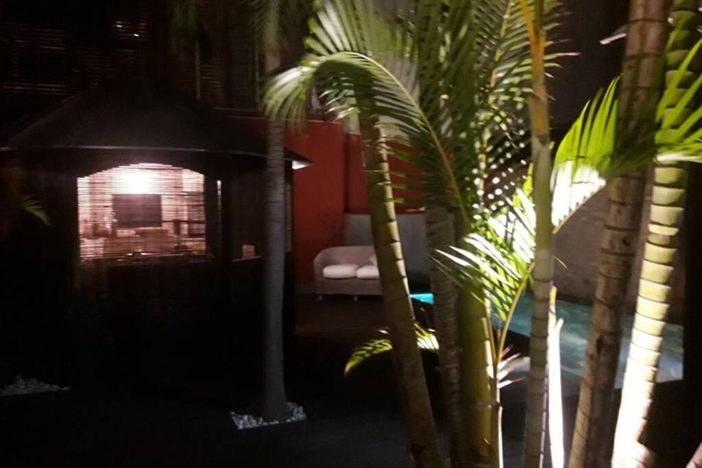Villa à 1mn à pied de la plage , piscine privée Saint Pierre Esterno foto